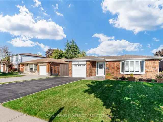 3 Bedroom Bungalow Near Chinguacousy Park