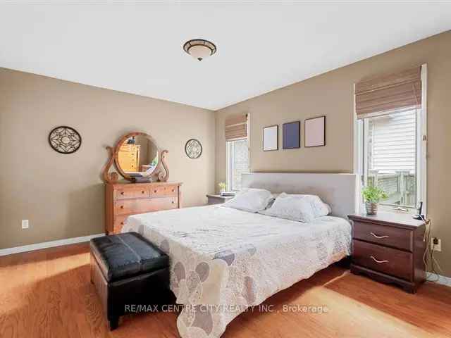 3 1 Bedroom Bungalow in Parkview Estates  Strathroy