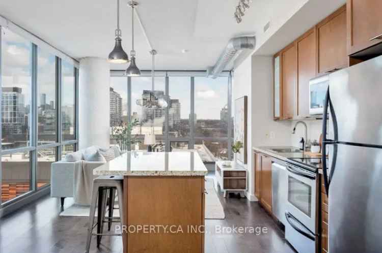 Distillery District Condo 2 Bed 2 Bath Amazing City Views