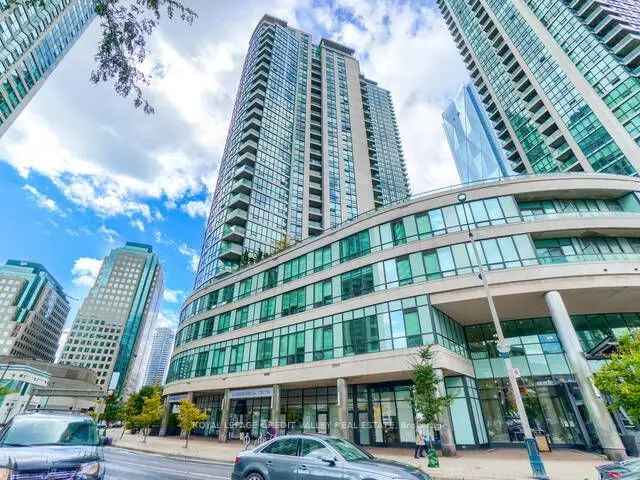 Luxury 2-Bedroom Condo Pinnacle Centre Tower Downtown Toronto