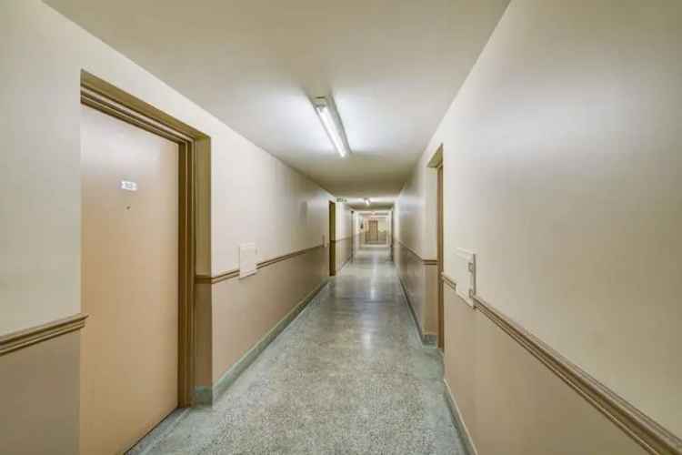30 Vinci Cres Apartments Toronto - Family Friendly Near Subway