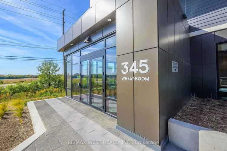 Oakville 1+1 Suite  681 sq ft + Balcony - Premium Amenities