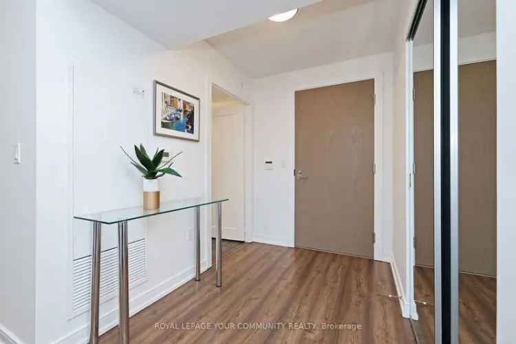 Condo For Sale in Toronto, Ontario