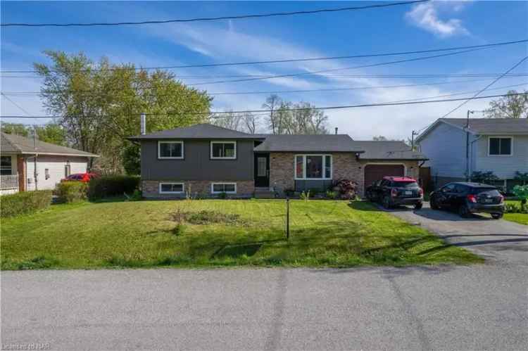 House For Sale in Fort Erie, Ontario