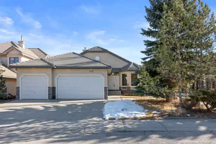 House For Sale in Calgary, Alberta