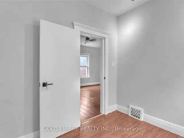 House For Sale in 192, St Julien Street, London, Ontario