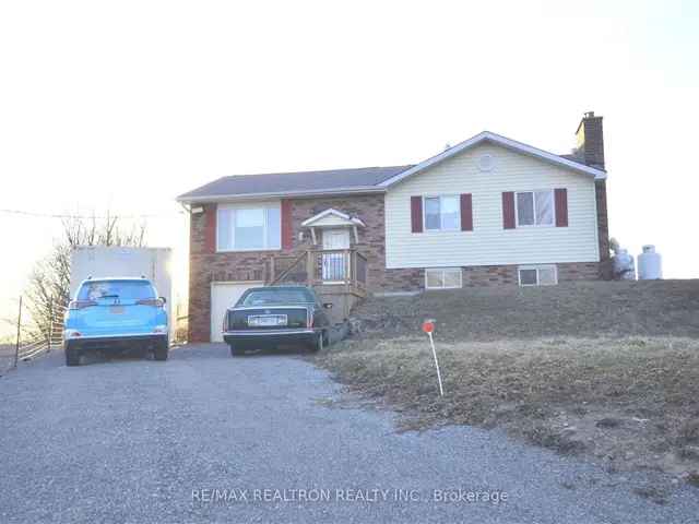 Beautiful Home with Western Exposure Views of Sturgeon Lake