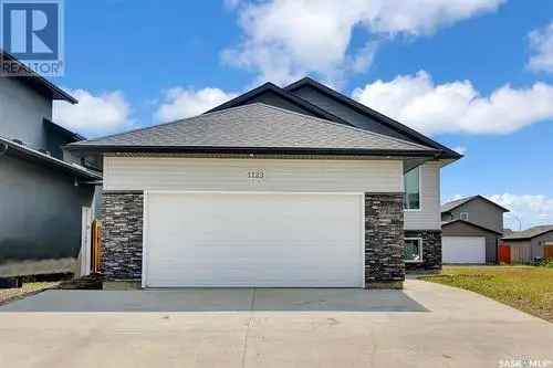 House For Sale In Rosewood, Saskatoon, Saskatchewan