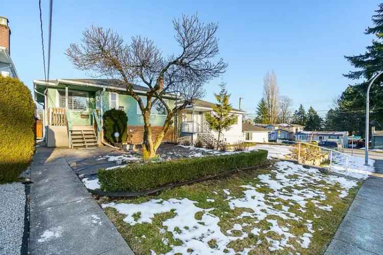 7776 DAVIES Street 3 Bedroom House Edmonds Burnaby