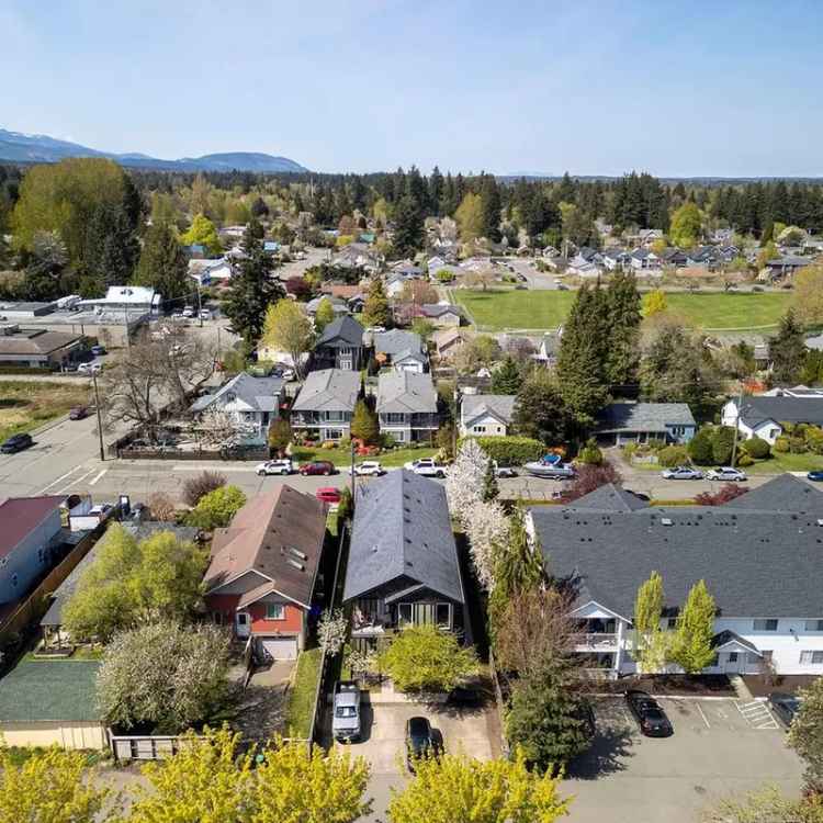 Courtenay 4 Plex Investment Opportunity