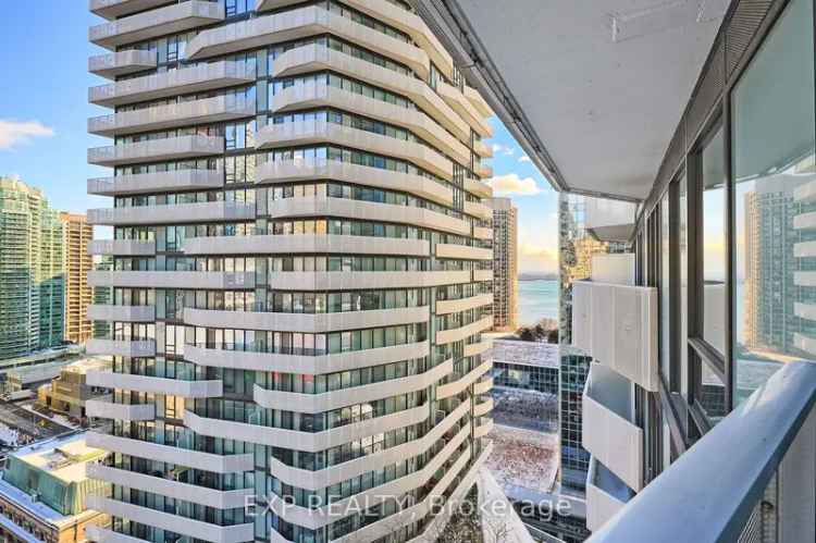 Condo For Rent in 100, Harbour Street, Toronto, Ontario