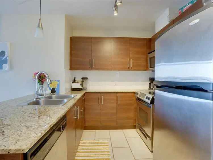 For Sale Corner Apartment in News North with 2 Bedrooms and Oversized Balcony