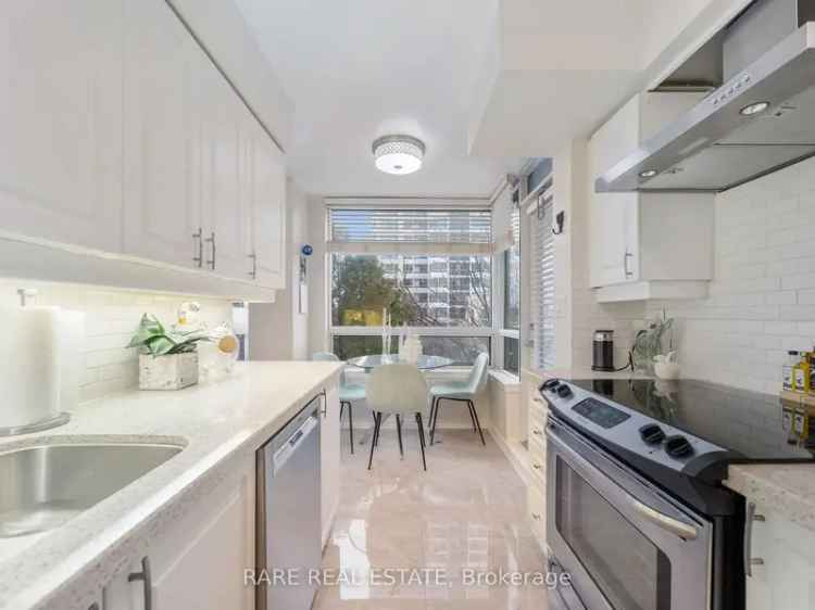 Buy condo in Bayview Village with luxury amenities and convenience