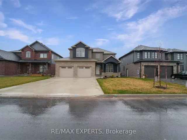 Stunning Detached Home in Black Creek - Open Concept, Gourmet Kitchen