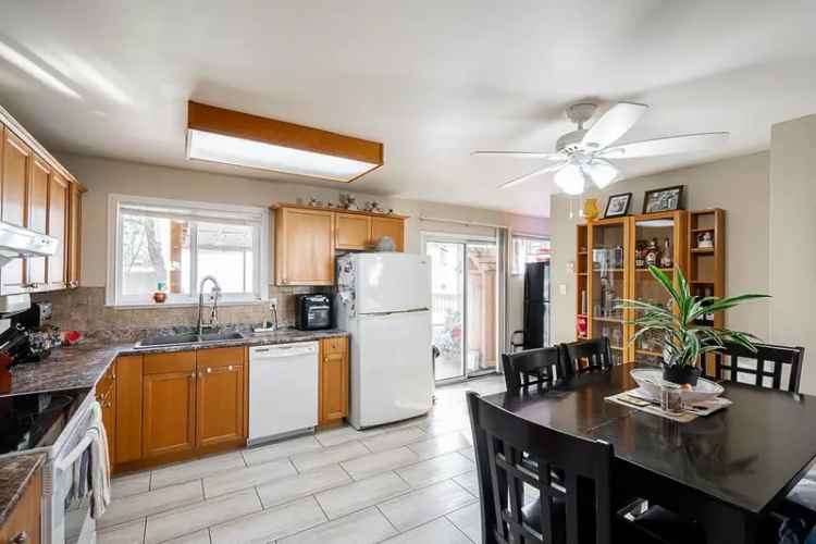 17952 Shannon Place in Surrey: Cloverdale BC House for sale (Cloverdale)  : MLS®# R2979876