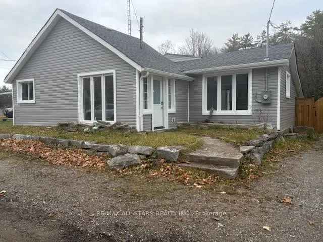 House For Sale in Kawartha Lakes, Ontario