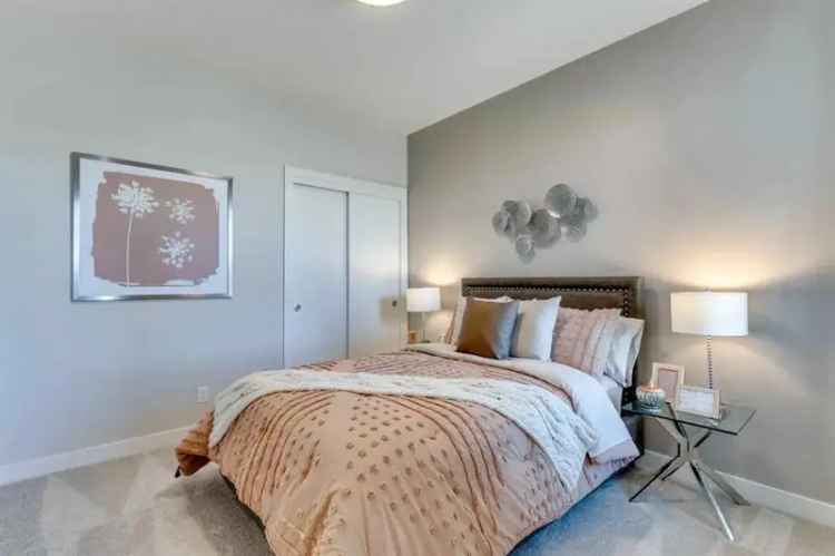 Seton Home 2300 sq ft 2-Bedroom Suite Multi Generational Living