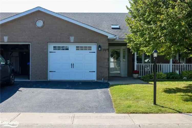 House For Sale in Wasaga Beach, Ontario