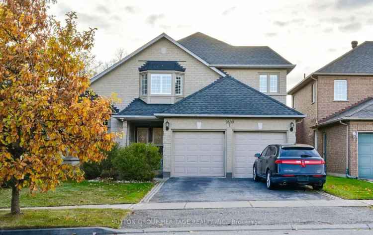 House For Sale in Pickering, Ontario