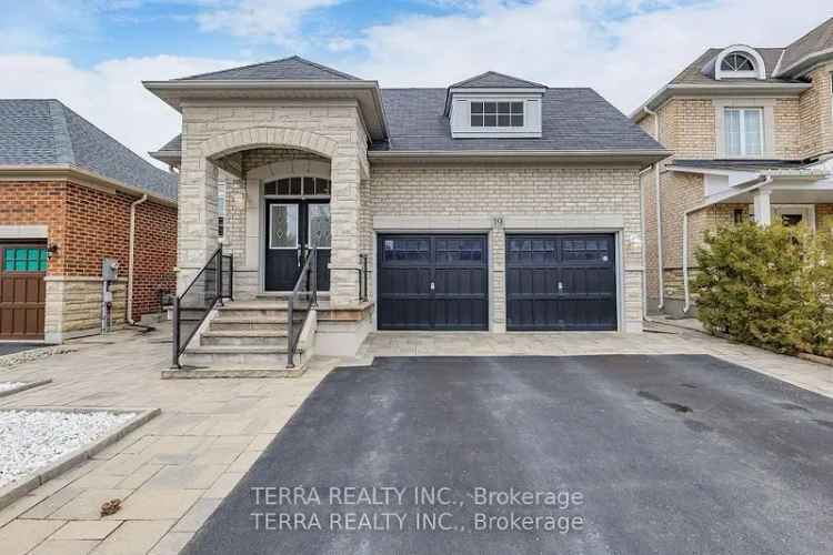 1660 sq ft Bungalow 3 Bed 3 Bath Double Garage Vellore Village