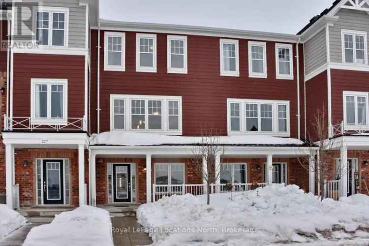 Buy Townhome in Wasaga Beach with Modern Features and Park Access