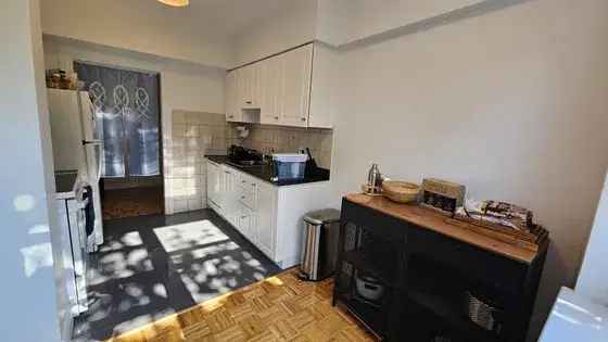 4 rooms apartment of 92 m² in Montreal