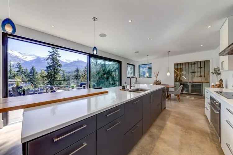 A $4,899,000.00 House/Single Family with 5 bedrooms in Emerald Estates, Whistler