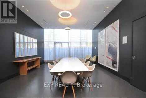 1 room apartment of 365 m² in Toronto