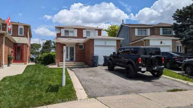 House For Sale in Brampton, Ontario