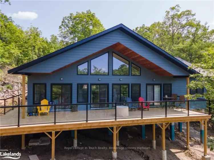 House For Sale in Georgian Bay Township, Ontario