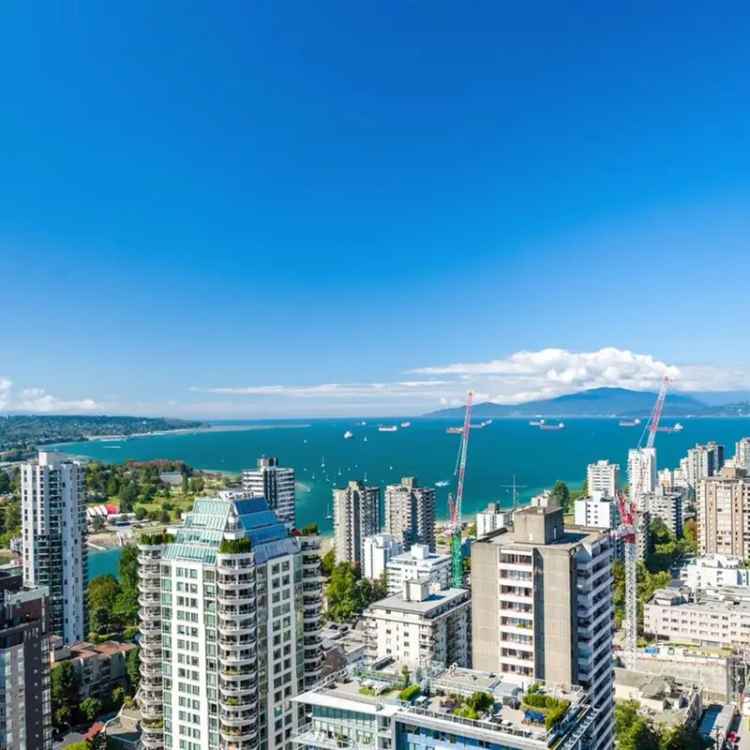 One Burrard Place Luxury Condo 911sqft English Bay View