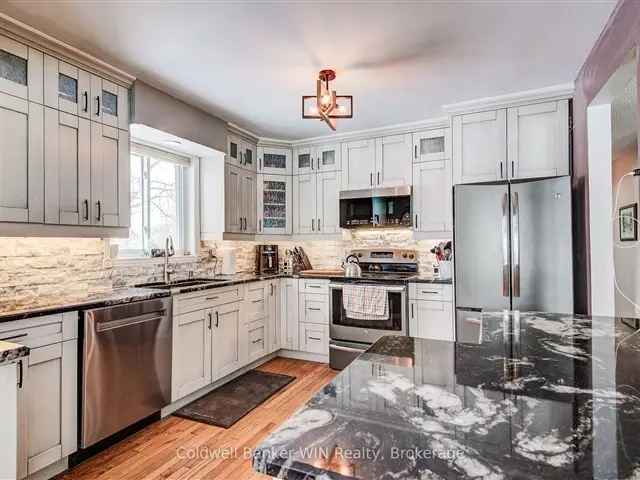 Spacious Family Home in Mount Forest near Trails and Park