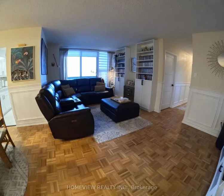 Renovated 3-Bedroom Condo near Fairview Mall