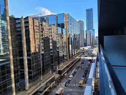 2 rooms apartment of 65 m² in Toronto