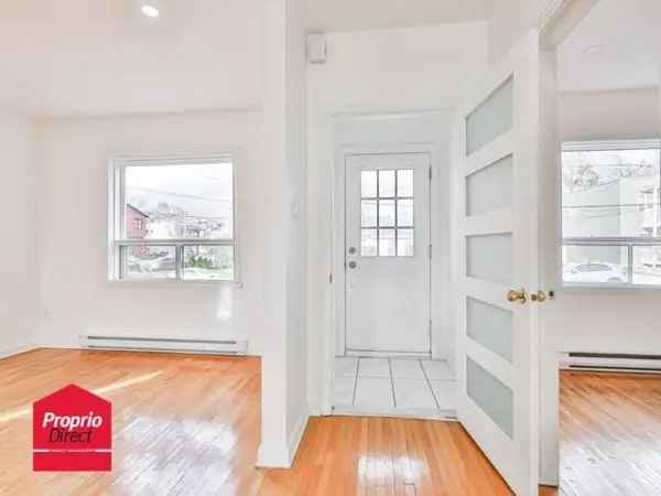 Renovated Saint-Jérôme Bungalow for Sale Young Families First Time Buyers