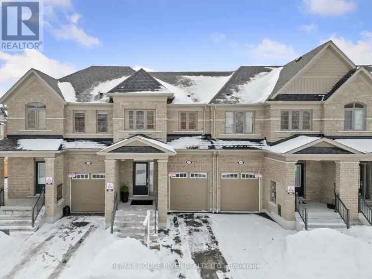 House For Sale in Oshawa, Ontario