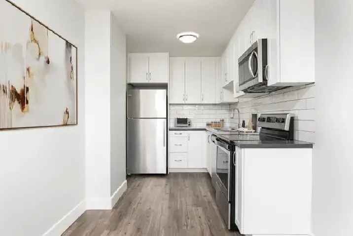 1 Bedroom Apartment for Rent - 2880 Carling Avenue