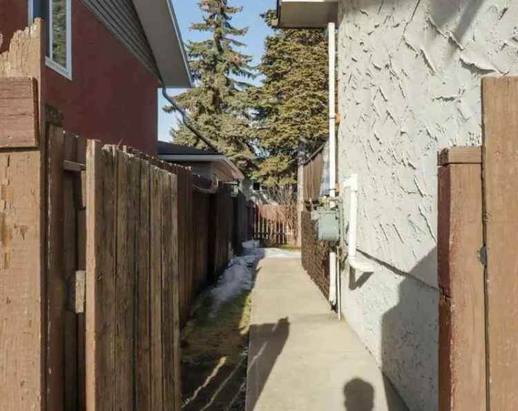 House For Rent in Calgary, Alberta