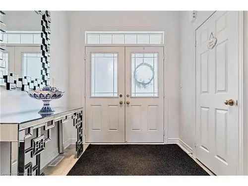 3-Bedroom Townhome in Bronte Creek Oakville