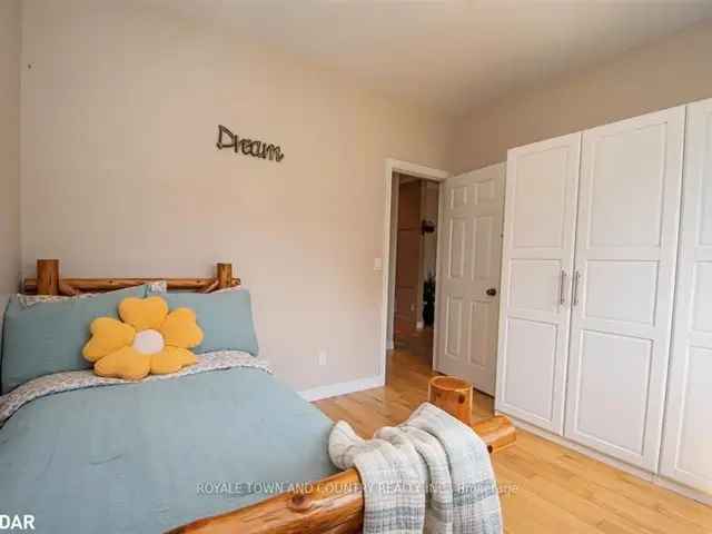 House For Sale in Cavan-Monaghan, Ontario