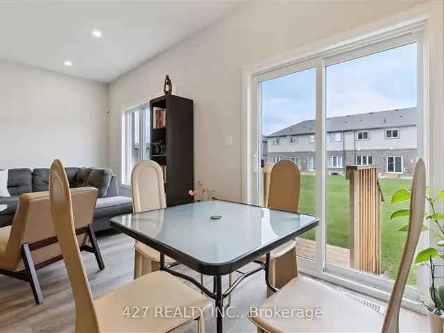 Charming 3-Bedroom Townhome in Fonthill