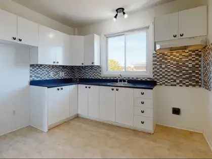 5 rooms apartment of 62 m² in Edmonton