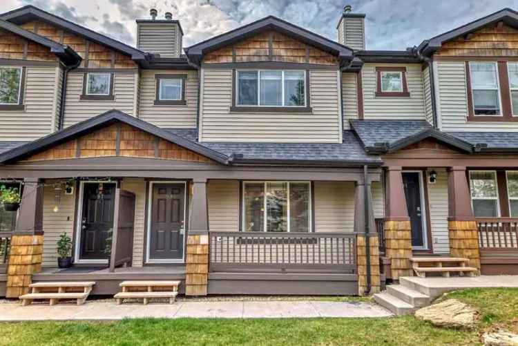 Townhouse For Rent in Calgary, Alberta