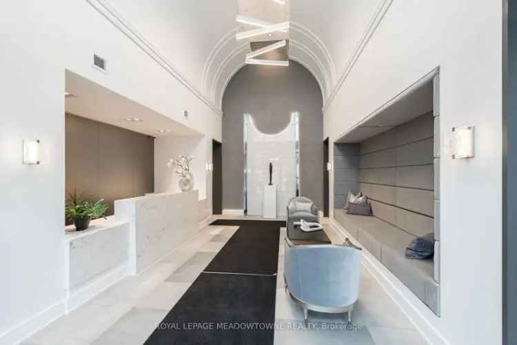 Condo For Sale in Georgetown, Ontario