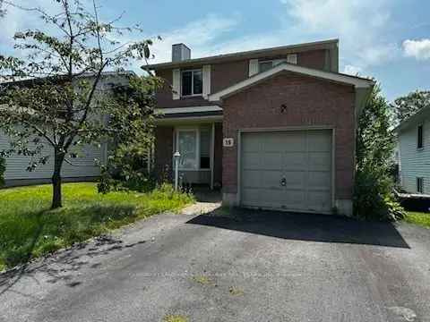 House For Sale in Belleville, Ontario