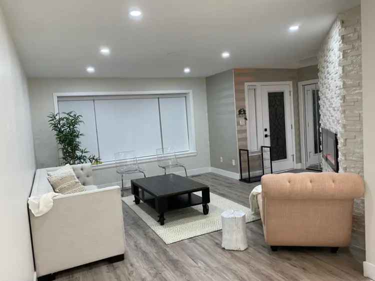 5 Bed 4 Bath Rancher with Mortgage Helper in Abbotsford