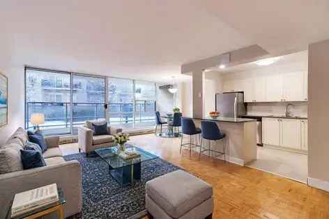 1 room apartment of 785 m² in Toronto