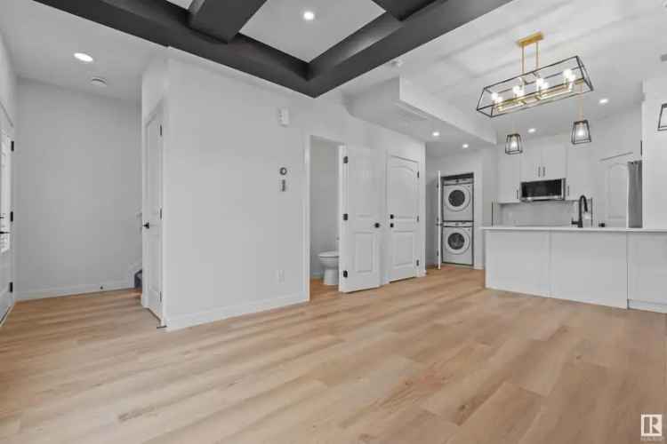 Four Unit Duplex Investment Property 10 Beds 8 Baths