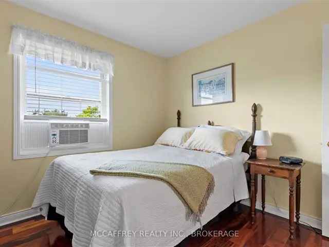 House For Sale in Belleville, Ontario