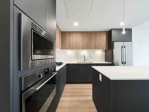 1-Bedroom Home with Mount Baker Views in Willoughby Langley